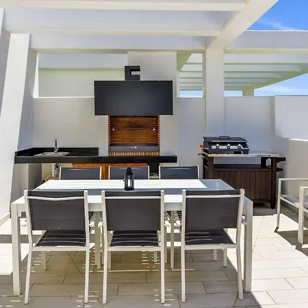 Holiday home New Modern House With Private Pool *